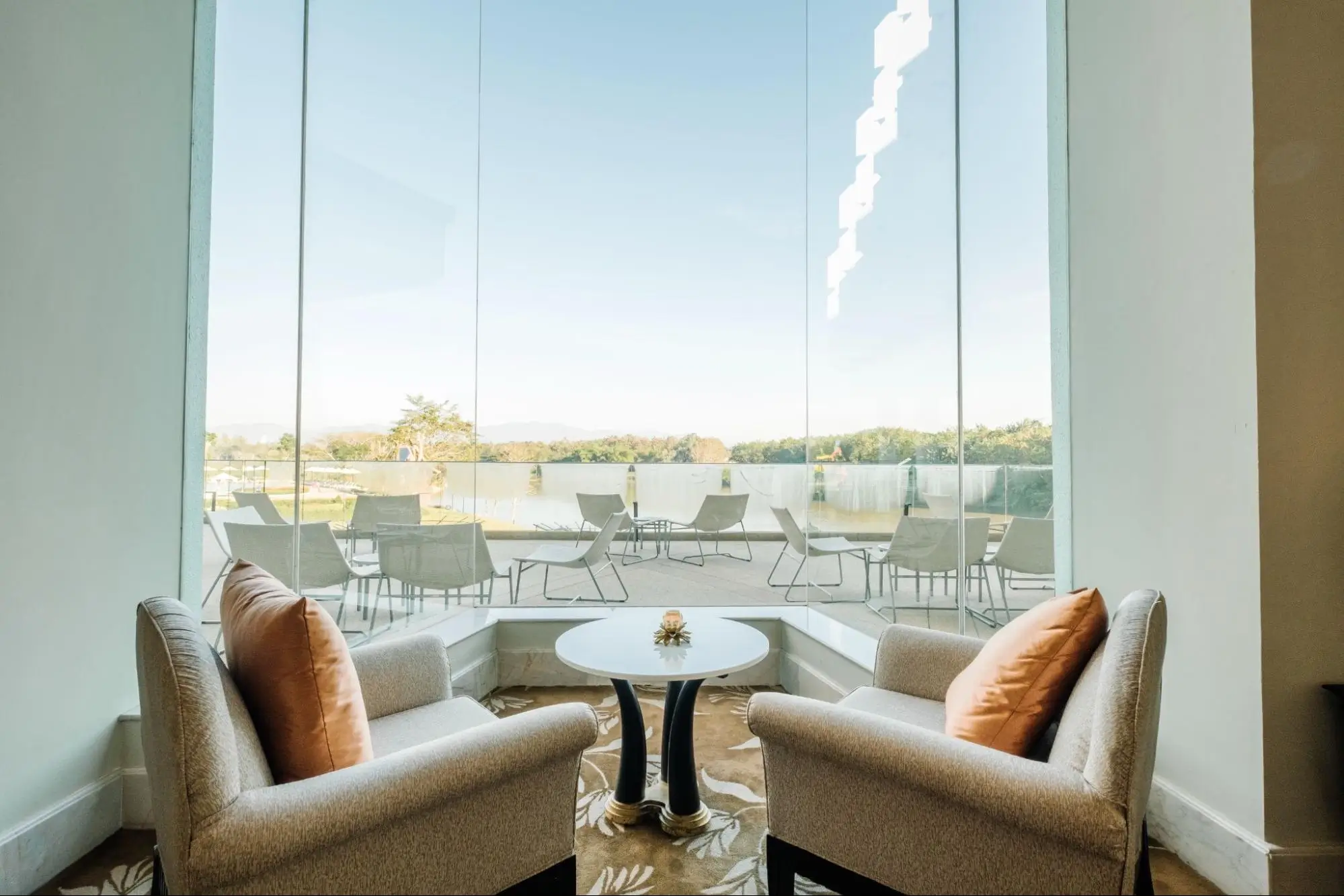 Aluminium Window Systems for Hotels and Resorts